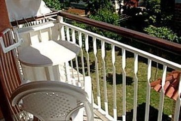 Apartments Zdjelar 13