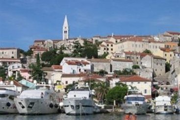 Apartments Zdjelar 15