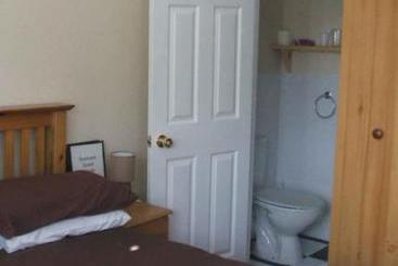 Hotel Seamore Guest House