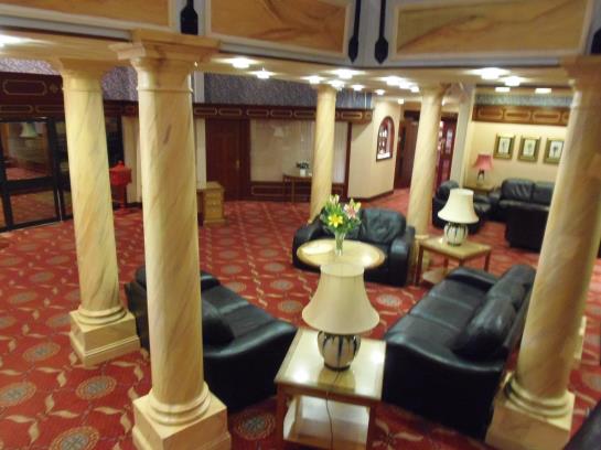 Lakeside International Hotel 8