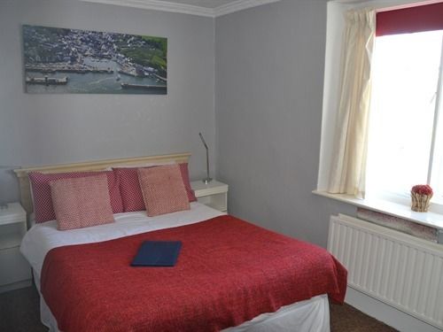 Eden Lodge Bed & Breakfast 4