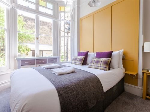 Hotel Regency House 17