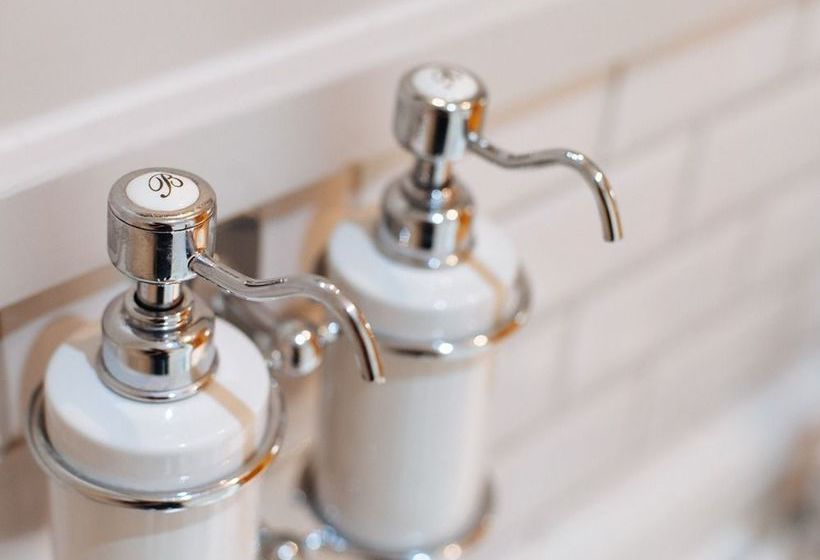 Hotel Regency House 5