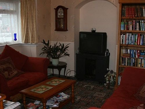 Hotel Glenview Guest House 6