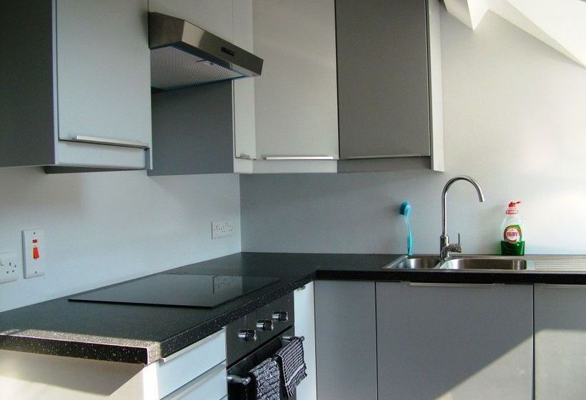 Hotel Glenholme Guest House, Tenby 7