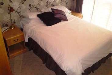 The Abbey Hotel Battle 4