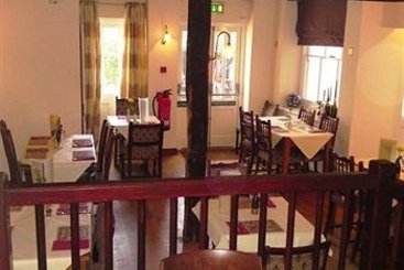 The Abbey Hotel Battle 8