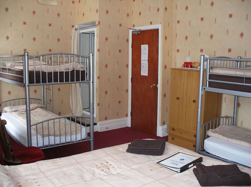 Leatham Park Hotel 3