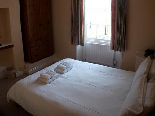 Hotel Olivers Guest House 9