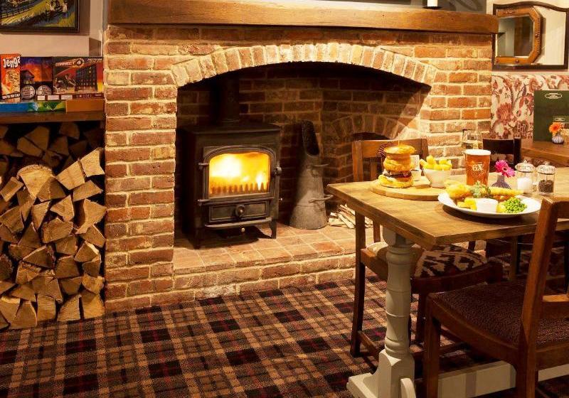 Hôtel Avon Causeway Inn 7