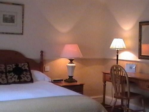 Hotel Sibson Inn 16