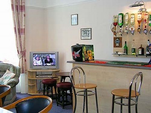 The Pinedale Hotel 2