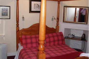 Bed and Breakfast Braveheart Guest House 4