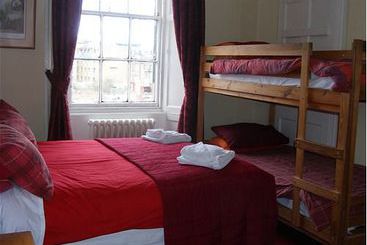 Bed and Breakfast Braveheart Guest House 6