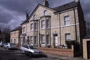 Bed and Breakfast Linden Lodge