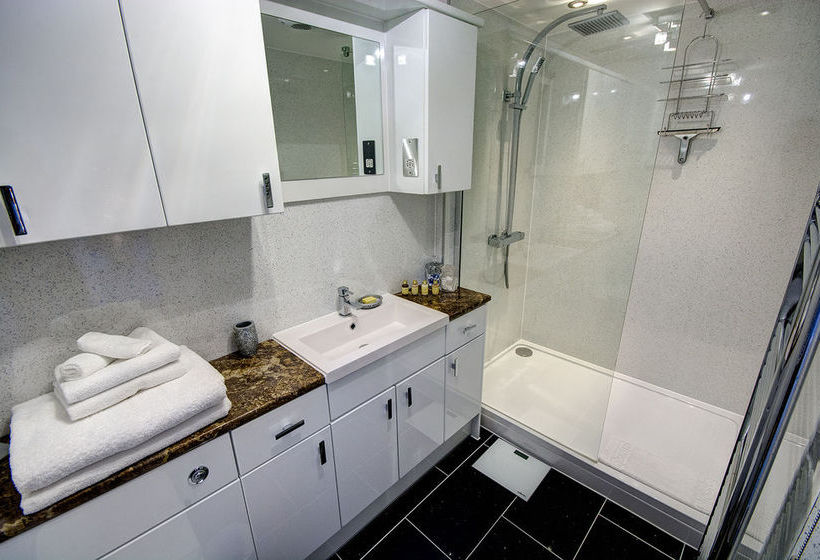 Grovefield Manor Hotel