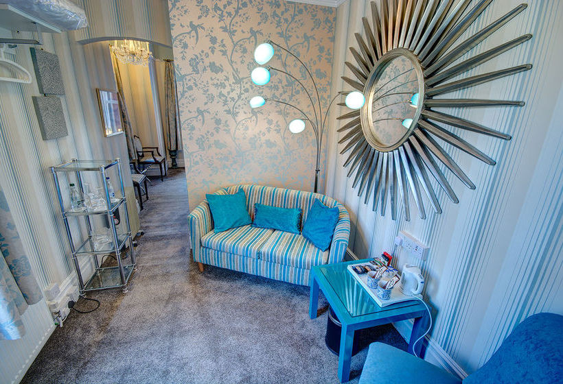 Grovefield Manor Hotel 17