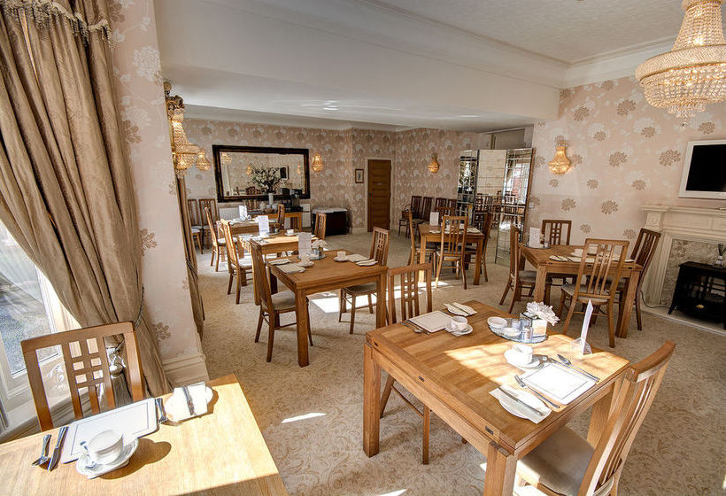 Grovefield Manor Hotel 3