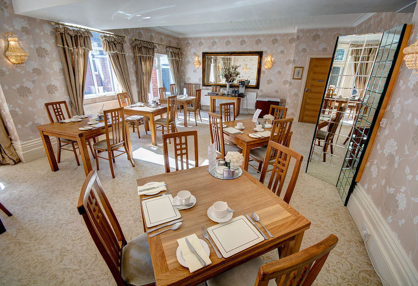 Grovefield Manor Hotel 4