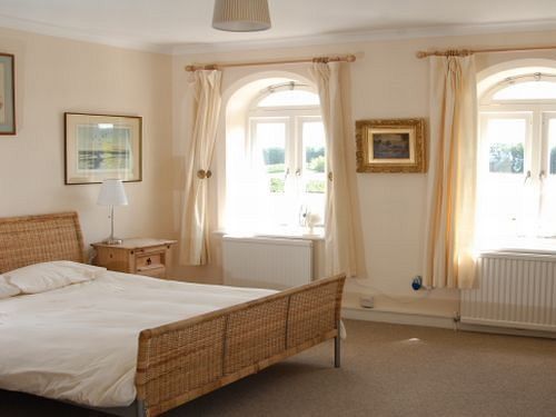 Highwaymans Bed & Breakfast 1