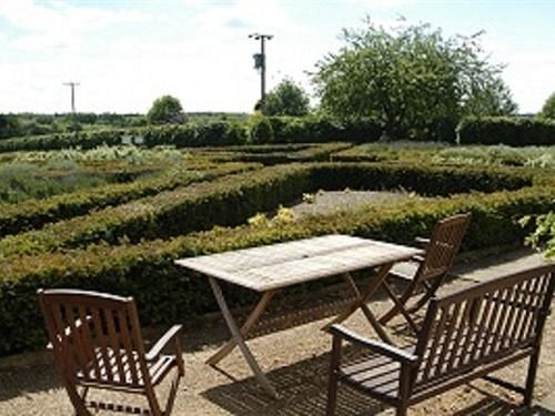 Highwaymans Bed & Breakfast 2