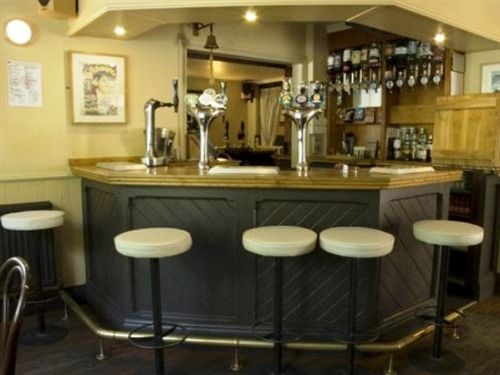 Hotel The Ship At Newnham 15