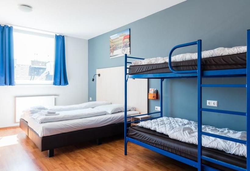 Hostel A&O Vienna Hauptbahnhof