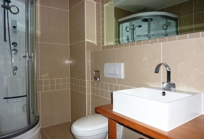 Max Serviced Apartamento