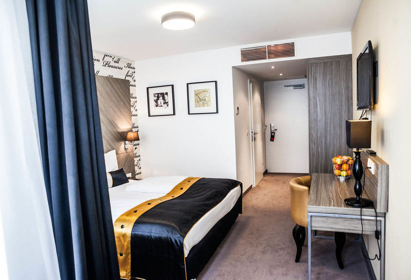 Arthotel Ana Boutique Six 12