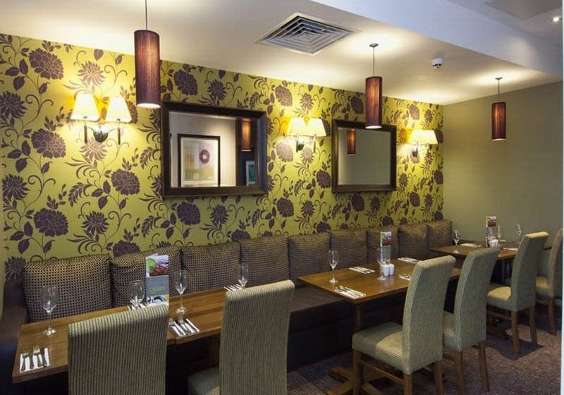 Hotel Premier Inn Stansted Airport