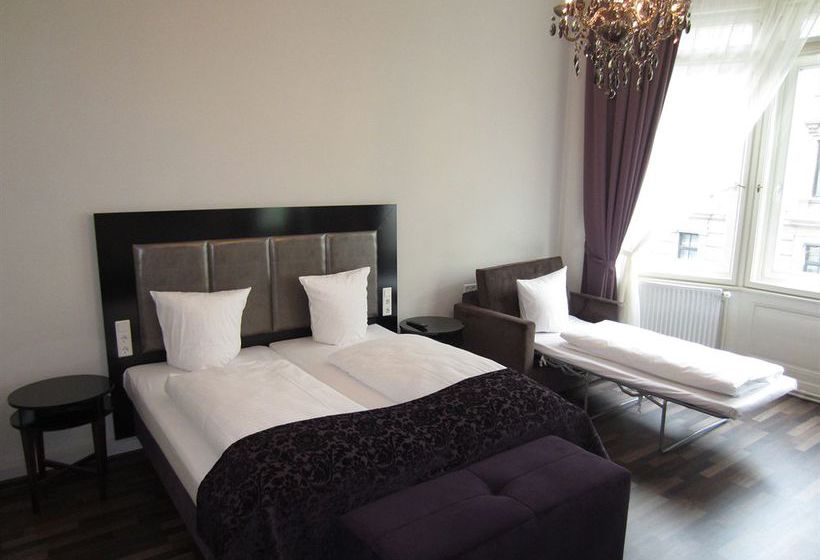 Hotel Pension Baron am Schottentor