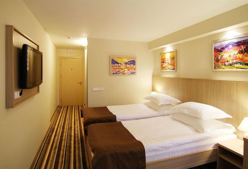 Hotel Puscha Congress