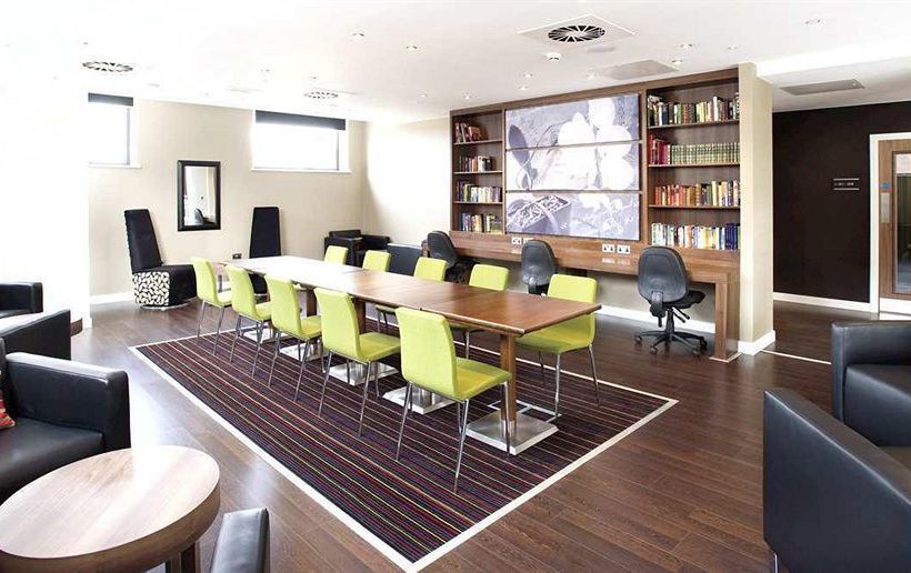 Hotel Hampton by Hilton Exeter Airport