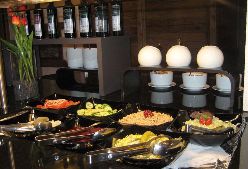 Hotel Josl Mountain Lounging