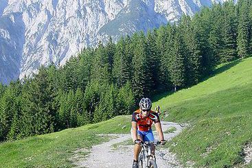 Hotel Gasthof Zur Post 11