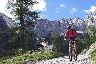 Hotel Gasthof Zur Post 8