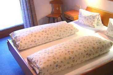 Hotel Gasthof Zur Post 9