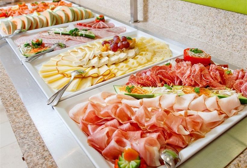 Hotel Apartamentos Kinderhotel Semi