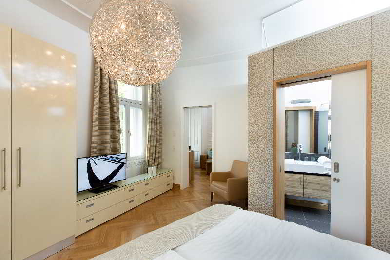 Livin Wien Parlament