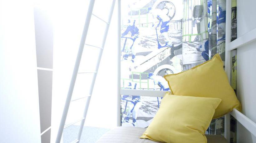 Hostel Vuokrahuone Design Accommodation