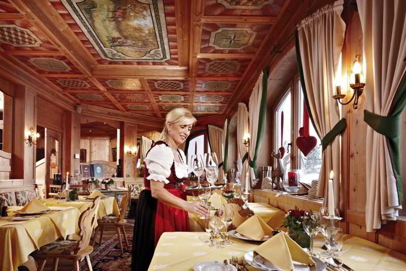 Relais & Chateaux Spa Hotel Jagdhof 3