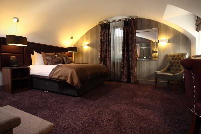 Hotel Roomzzz Newcastle