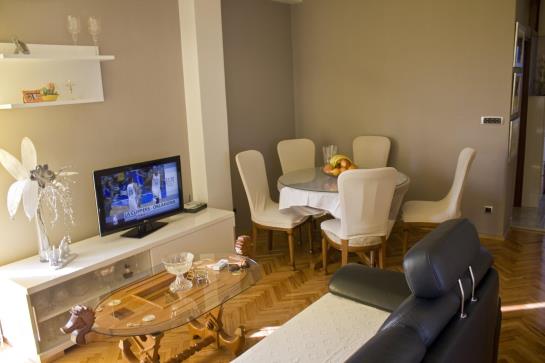 Hotel Apartments Priska 3