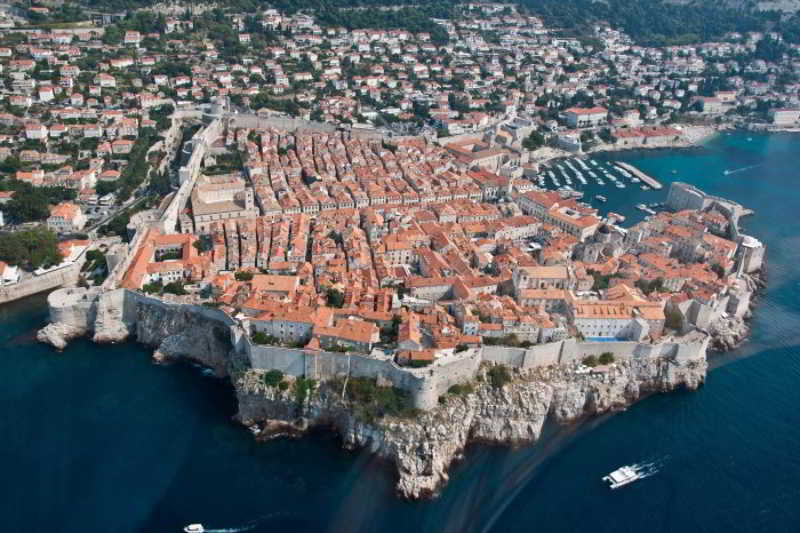 Bonbon Luxury Studio