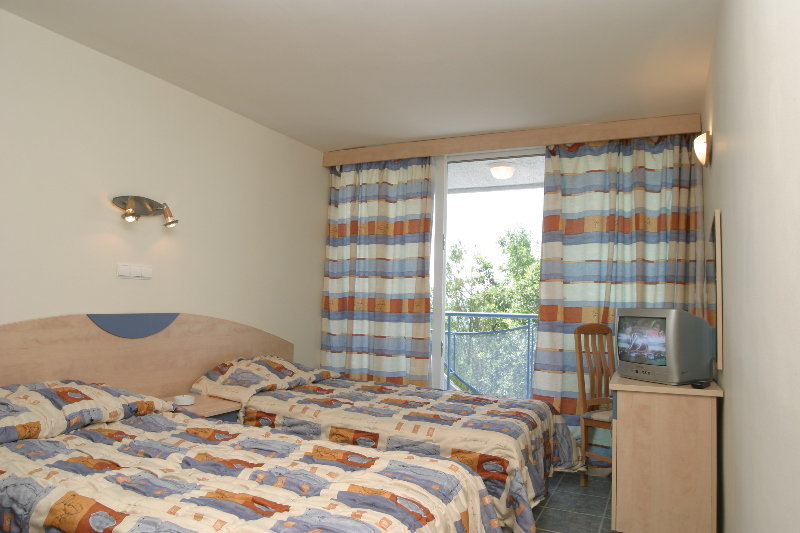 Hotel White Lagoon 2