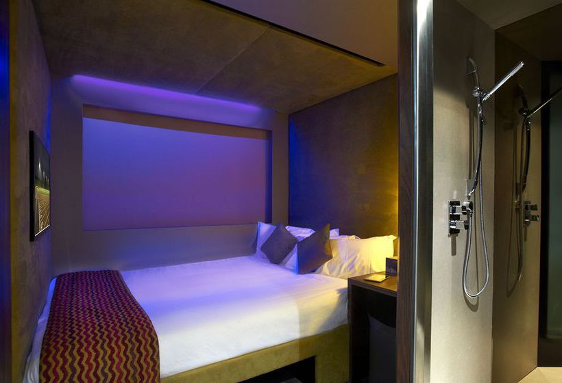 Hôtel Bloc Gatwick 4