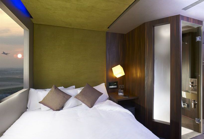 Hôtel Bloc Gatwick 6