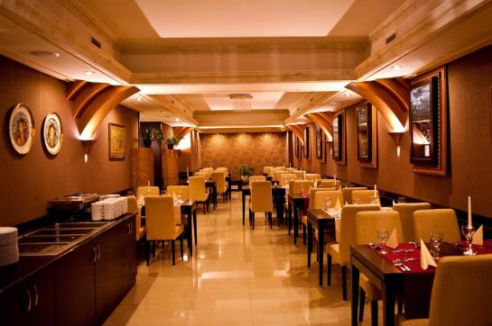 Aurum Hotel Hajduszoboszlo 1