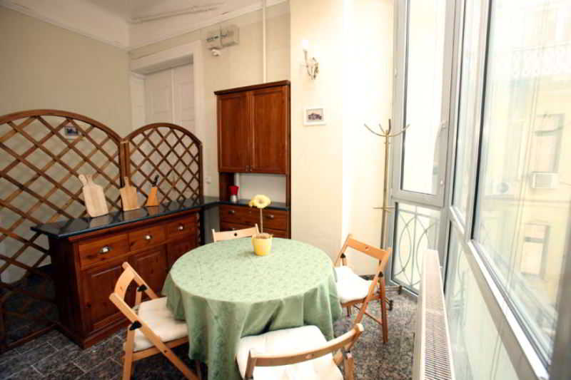 Club Apartments & Rooms 2