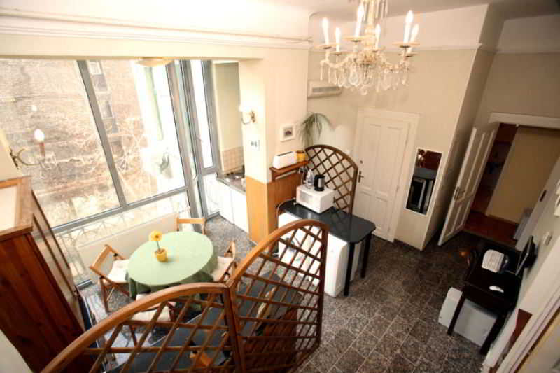 Club Apartments & Rooms 3